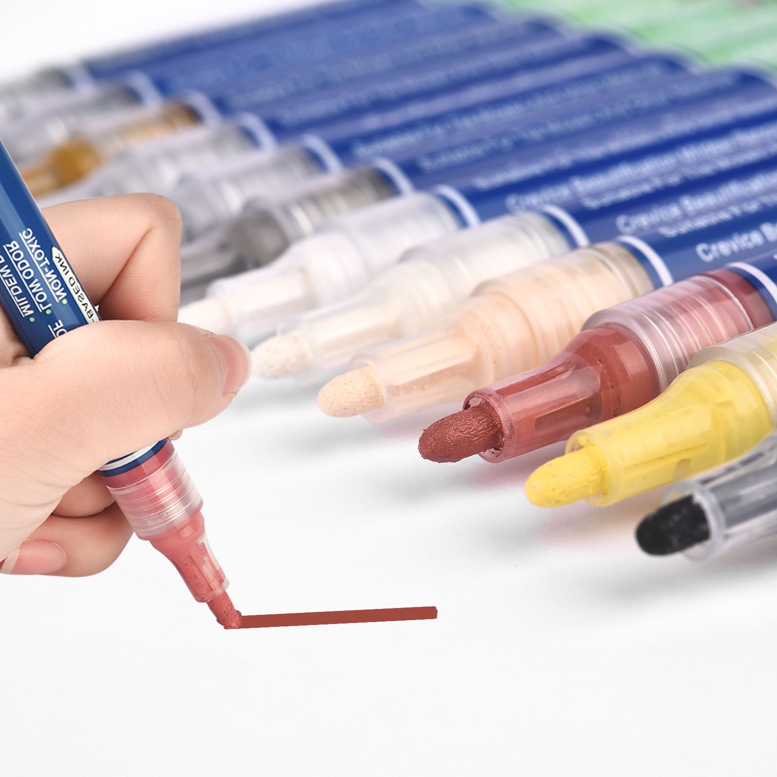 12 colori impermeabile bianco  - Paint Model Kit recensione e prezzo