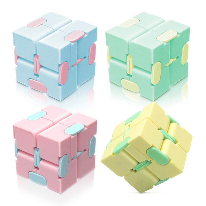 Cubo di puzzle magico Giocatto - Model Kit Infinite Dimension recensione e prezzo