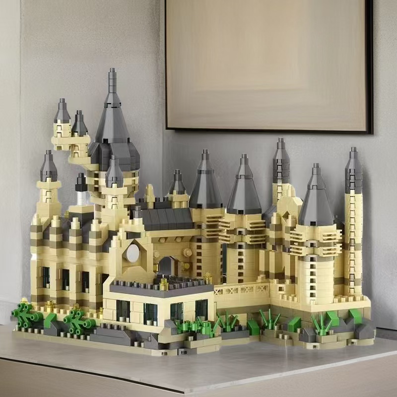 1851 pezzi mini blocchi di cos - Model Kit Harry Potter recensione e prezzo