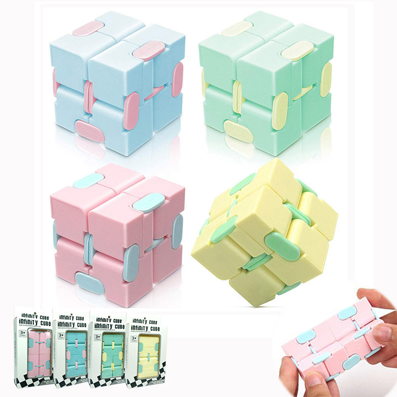 Cubo di puzzle magico Giocatto - Model Kit Infinite Dimension recensione e prezzo